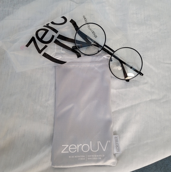 NEW Vintage Lennon Inspired Clear Lens Round Frame Sunglasses - Picture 2 of 5